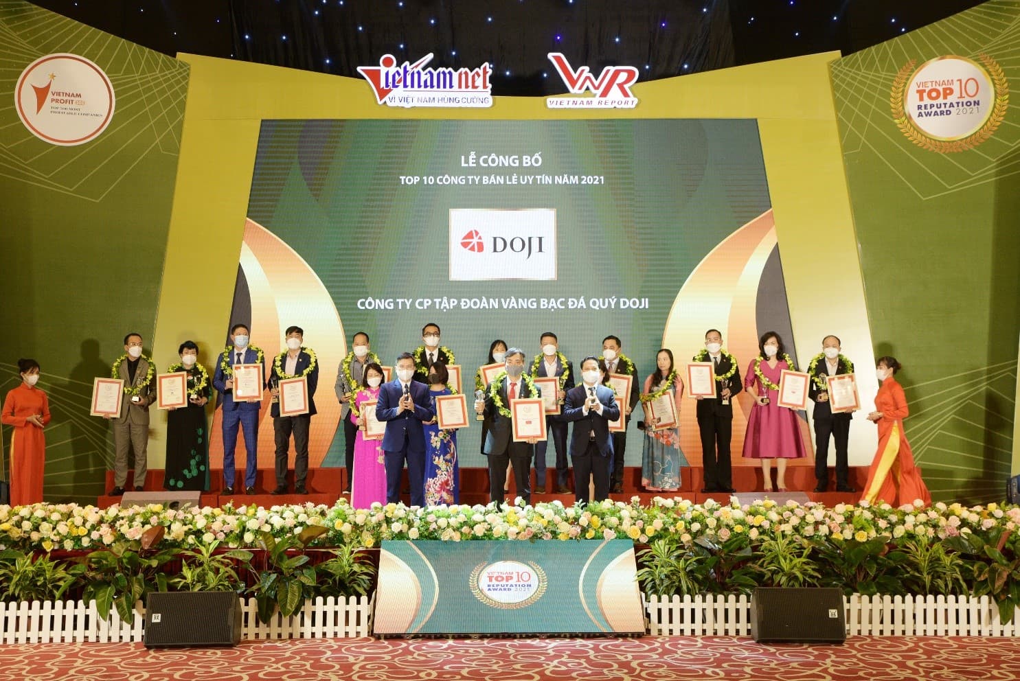 Tập đoàn VBĐQ Doji giữ vững vị thế trong top 3 doanh nghiệp lớn nhất Việt Nam