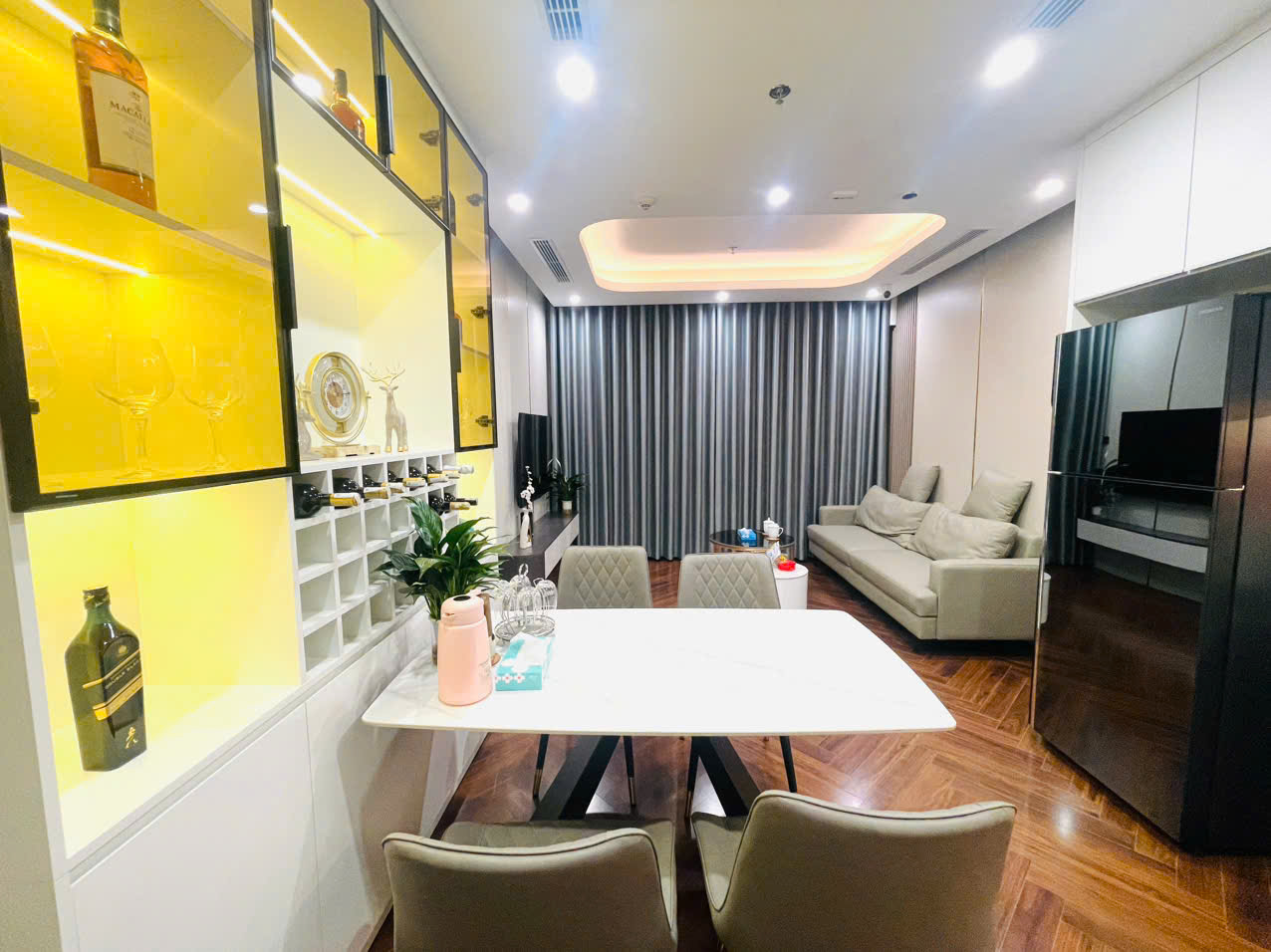 Khu bếp căn hộ Diamond Crown Hải Phòng đầy đủ thiết bị